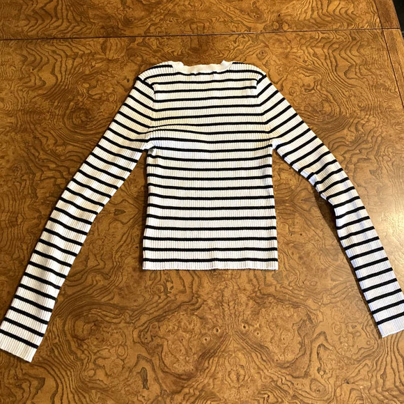 ribbed textured tight knit crewneck pullover sweater - Picture 5 of 8